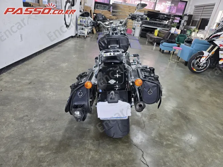 HARLEY-DAVIDSON FAT BOY 114 - фото 2