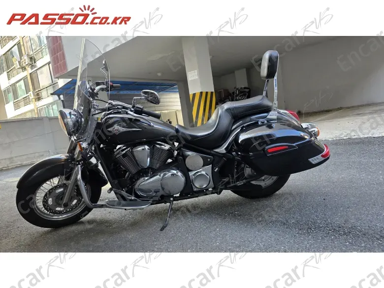 KAWASAKI VULCAN 900 CLASSIC - фото 1