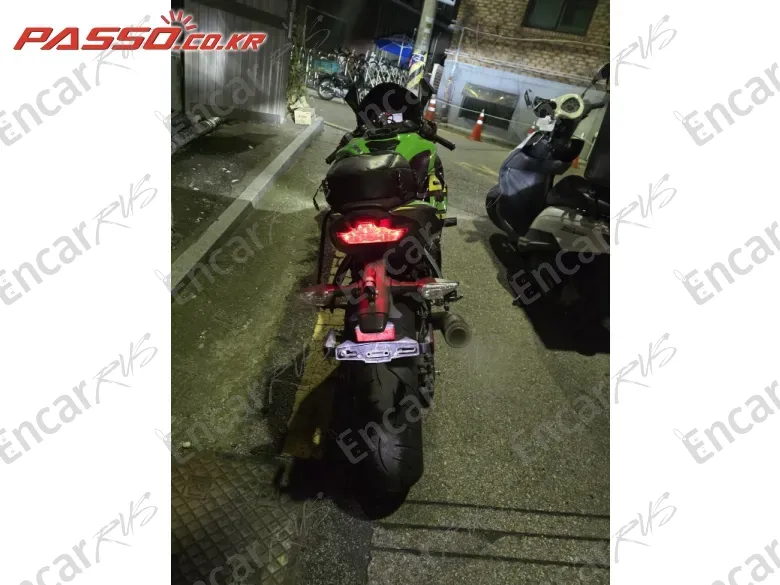 KAWASAKI ZX 6 R - фото 2