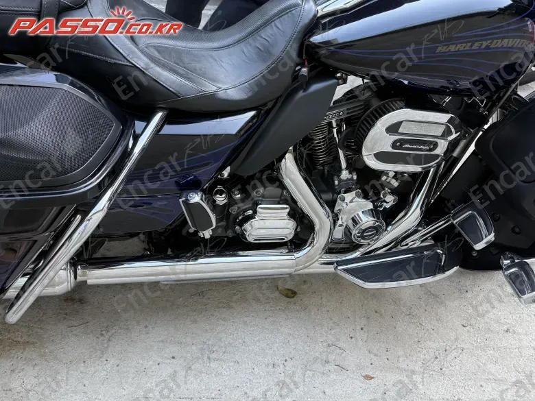 HARLEY-DAVIDSON FLHXSE - фото 1
