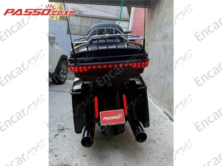 HARLEY-DAVIDSON FLHXSE - фото 2