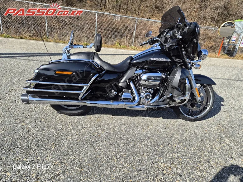 HARLEY-DAVIDSON FLHX - фото 0