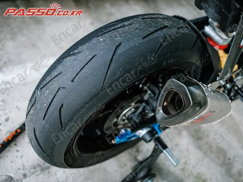 BMW S 1000 RR - фото 5