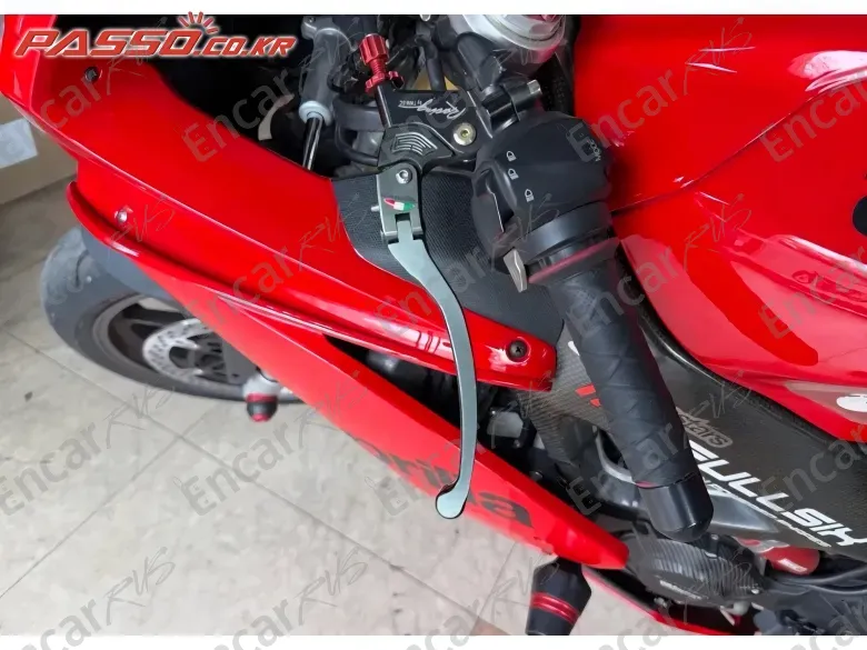 APRILIA RSV 4 RR - фото 3