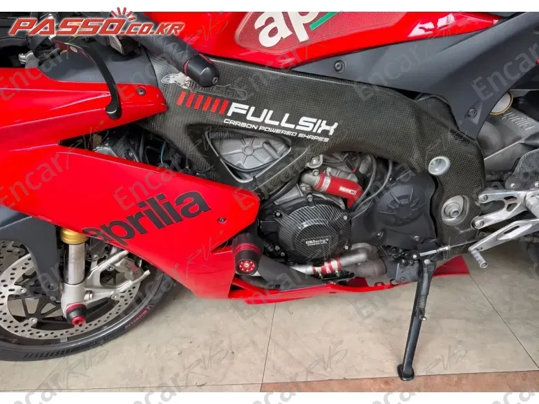 APRILIA RSV 4 RR - фото 4