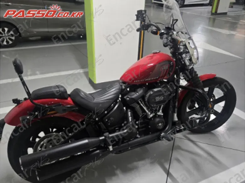 HARLEY-DAVIDSON STREET BOB 114 - фото 0
