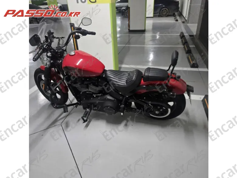 HARLEY-DAVIDSON STREET BOB 114 - фото 1