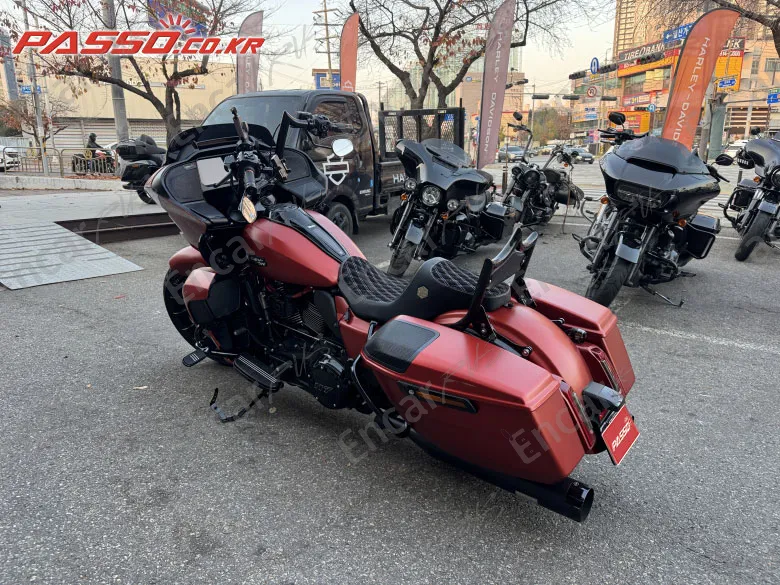 HARLEY-DAVIDSON FLTR - фото 4