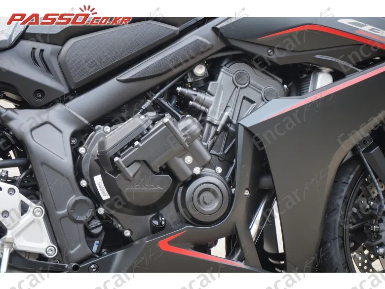 Honda Cbr 650 R E-Clutch - фото 4