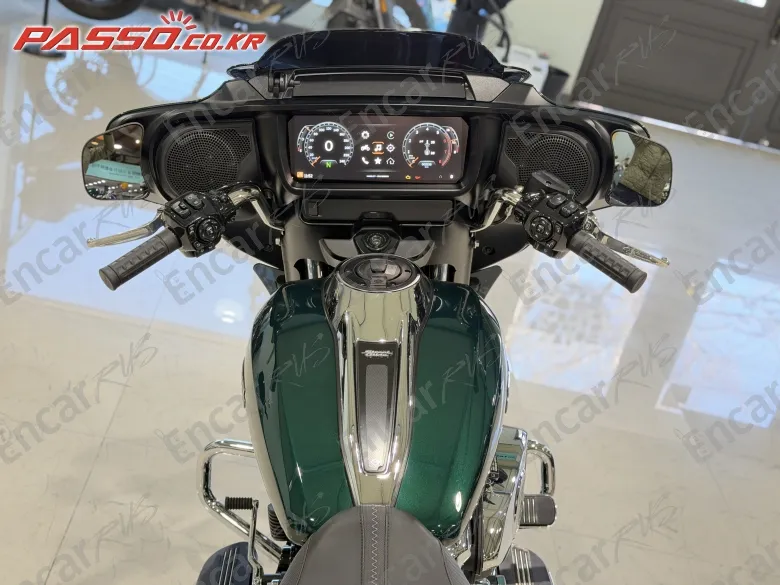 HARLEY-DAVIDSON FLHX - фото 3