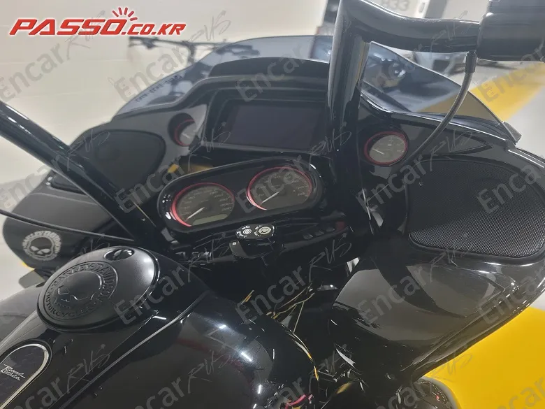 HARLEY-DAVIDSON FLTR - фото 3