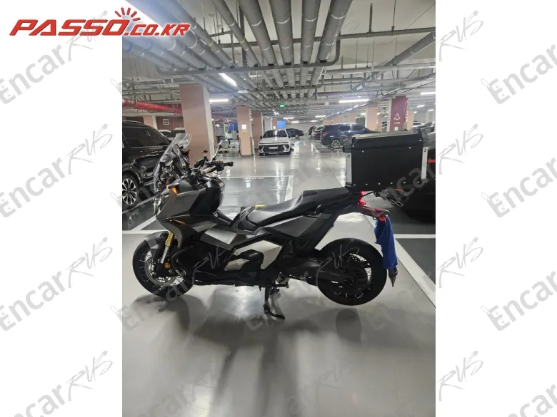 HONDA X ADV - фото 1