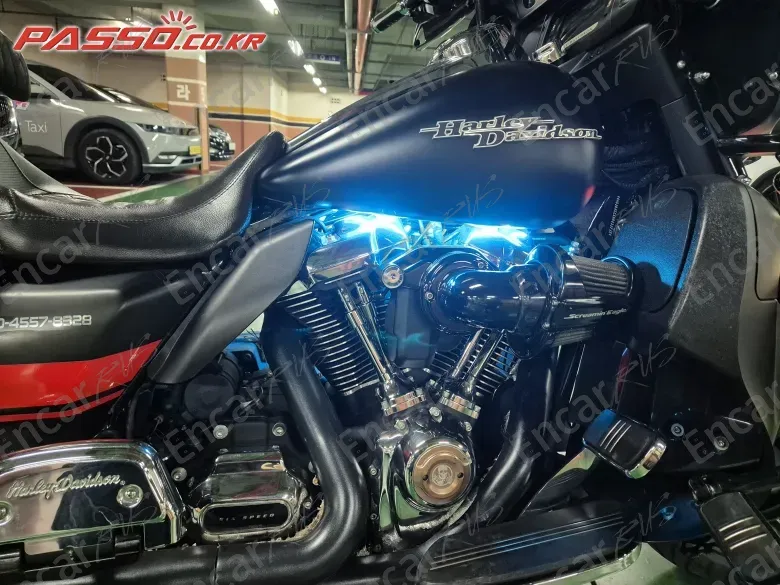 HARLEY-DAVIDSON FLHXS STREET GLIDE SPECIAL - фото 4