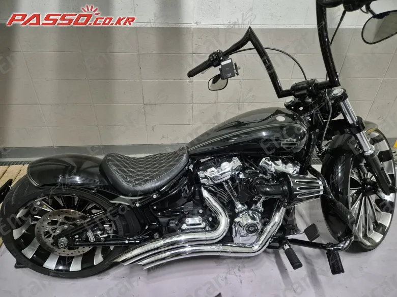 HARLEY-DAVIDSON BREAKOUT 114 - фото 0