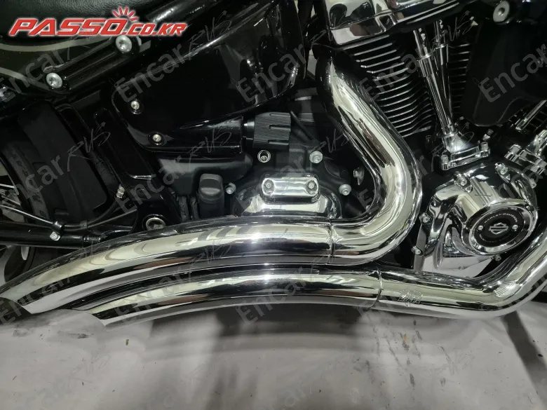 HARLEY-DAVIDSON BREAKOUT 114 - фото 6