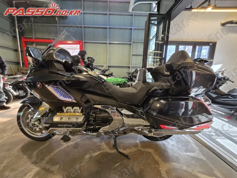 HONDA GOLDWING TOUR DCT AIRBAG - фото 1