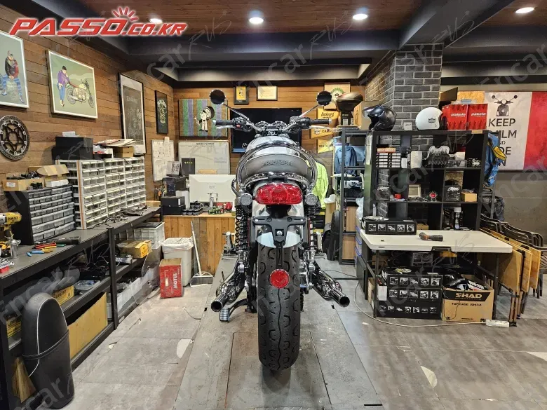 TRIUMPH BONNEVILLE T120 - фото 2