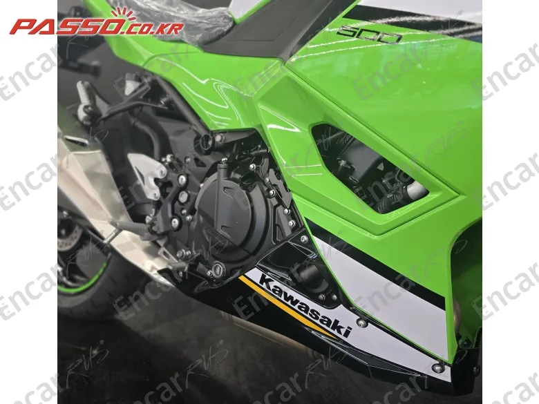 KAWASAKI ZX 500 R - фото 4