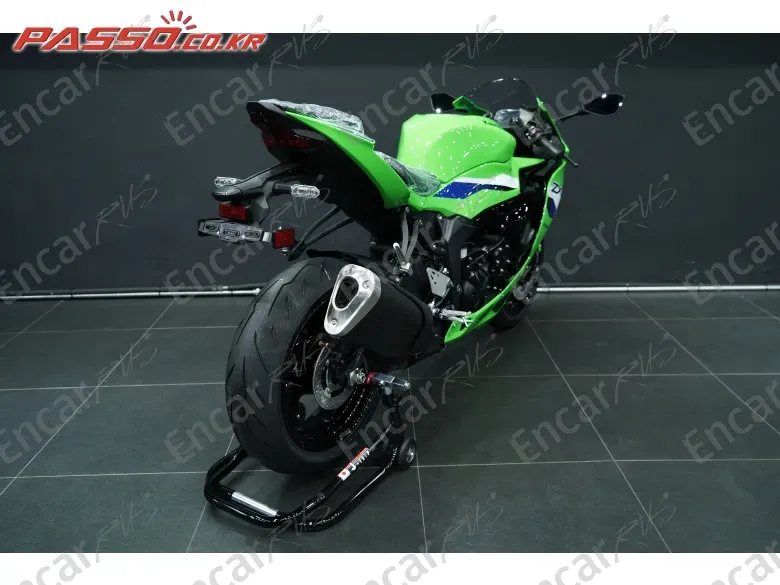 KAWASAKI ZX 6 R - фото 2