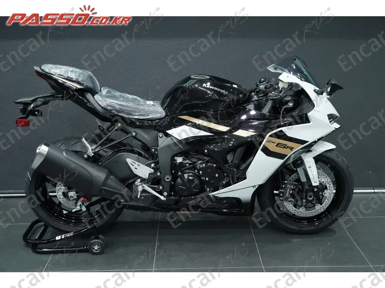 KAWASAKI ZX 6 R - фото 0