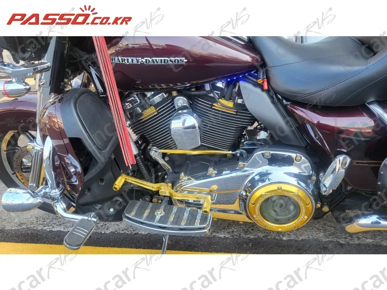 HARLEY-DAVIDSON ULTRA LIMITED - фото 4