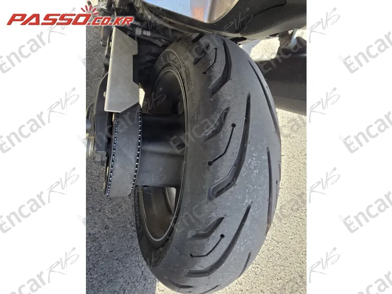 YAMAHA T MAX 530 - фото 4