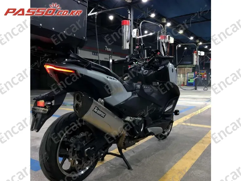 YAMAHA T MAX 530 - фото 2