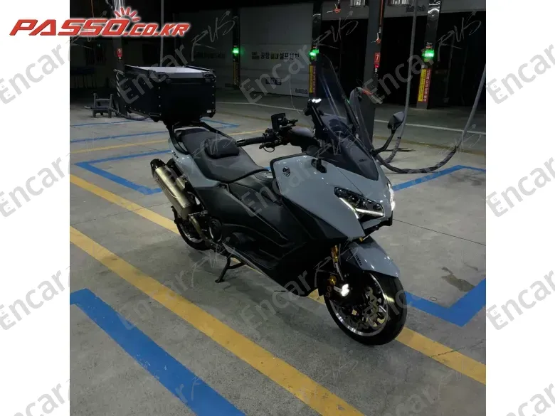 YAMAHA T MAX 530 - фото 6