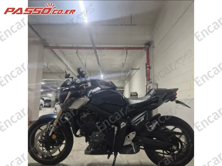 HONDA CB 650 R ABS - фото 1