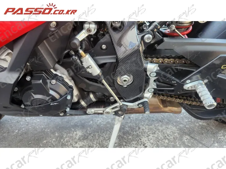 BMW S 1000 RR - фото 4