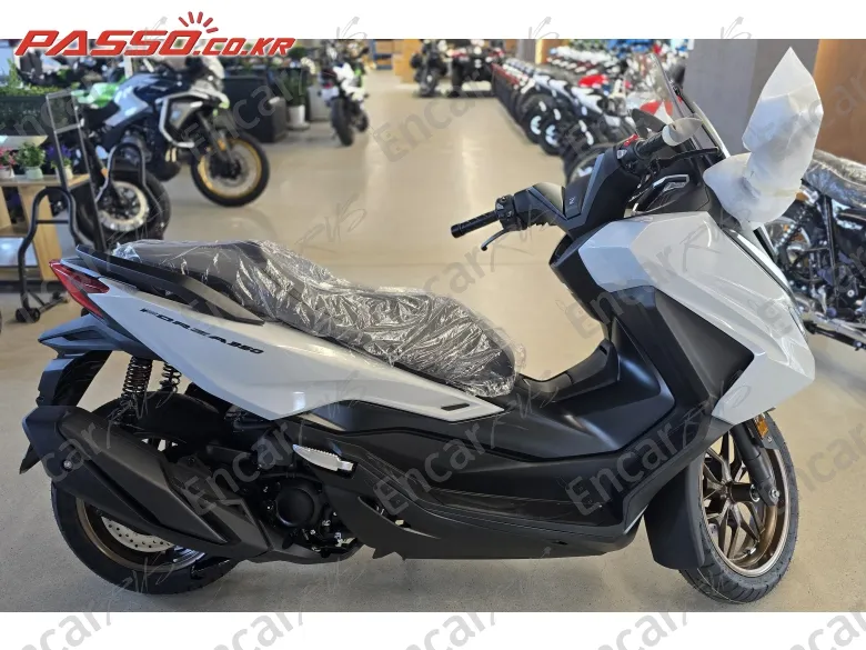 HONDA FORZA 350 - фото 0