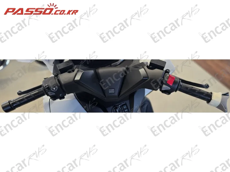 HONDA FORZA 350 - фото 3
