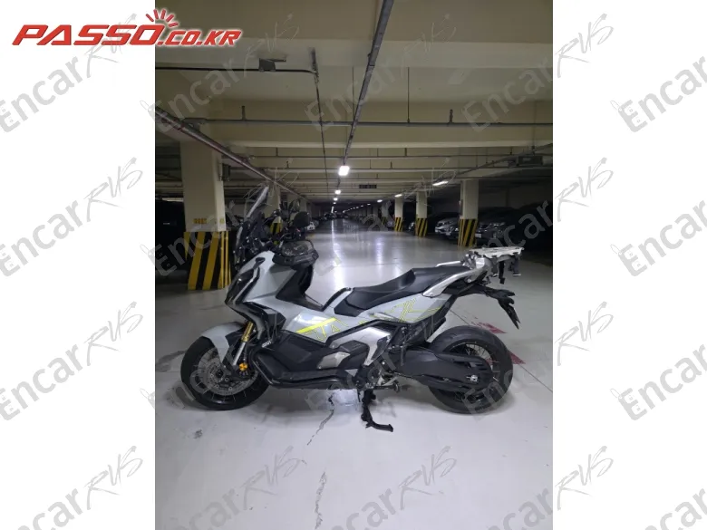 HONDA X ADV - фото 1