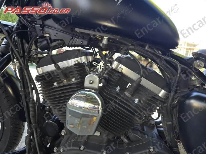 HARLEY-DAVIDSON XL 883 N - фото 4