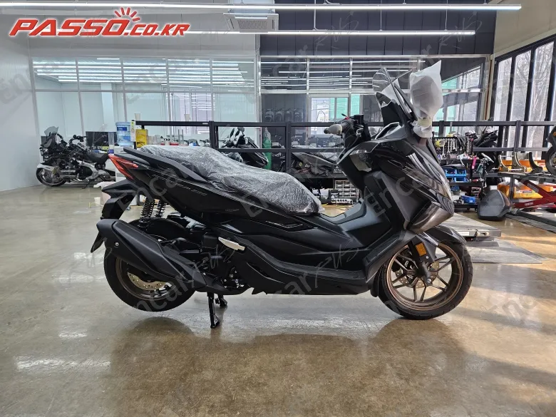 HONDA FORZA 350 - фото 0