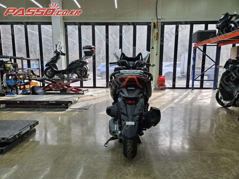 HONDA FORZA 350 - фото 2