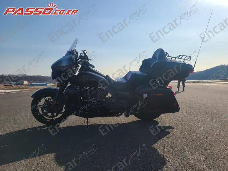 HARLEY-DAVIDSON ULTRA LIMITED - фото 1