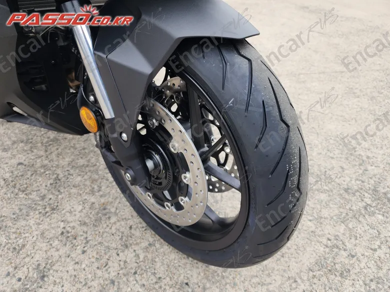 HONDA FORZA 750 - фото 5