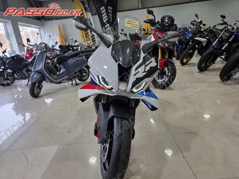 BMW S 1000 RR - фото 4