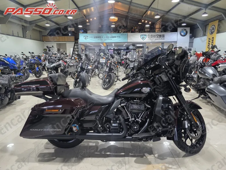 HARLEY-DAVIDSON FLHXS STREET GLIDE SPECIAL - фото 0