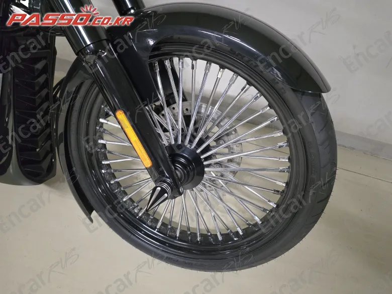 HARLEY-DAVIDSON BREAKOUT 114 - фото 5