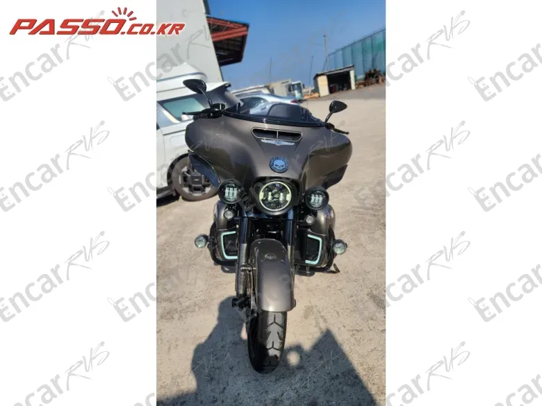 HARLEY-DAVIDSON FLHXSE - фото 5