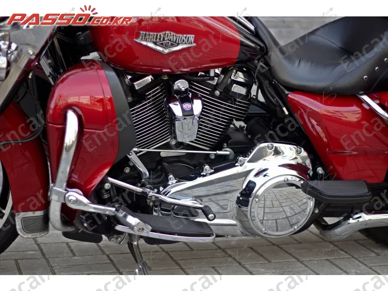 HARLEY-DAVIDSON FLHR - фото 4