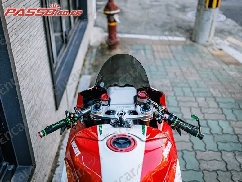 DUCATI PANIGALE V4 SPECIALE - фото 3