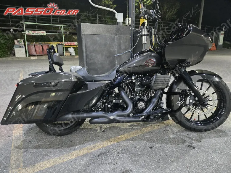 HARLEY-DAVIDSON ROAD GLIDE SPECIAL - фото 0