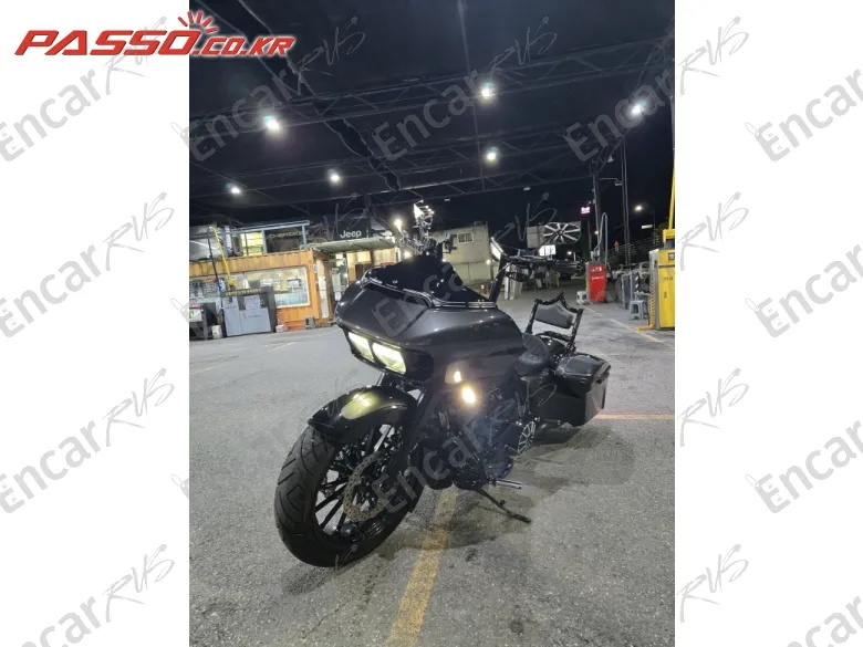 HARLEY-DAVIDSON ROAD GLIDE SPECIAL - фото 6