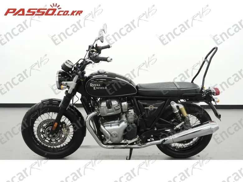 Royal Enfield Interceptor 650 - фото 1
