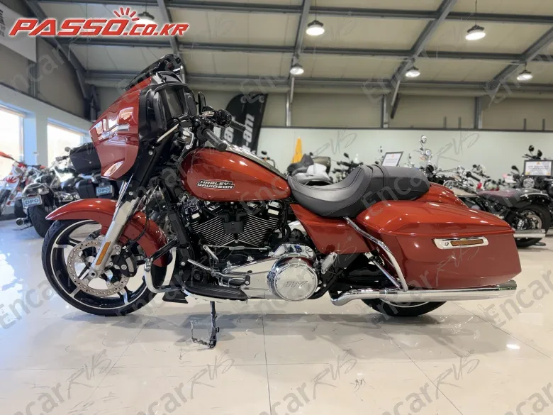 HARLEY-DAVIDSON FLHX - фото 1