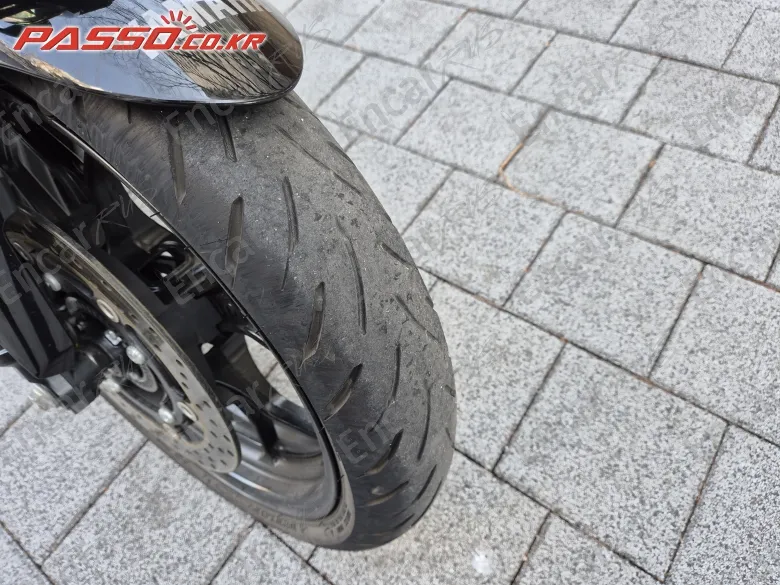 YAMAHA YZF R3 - фото 5