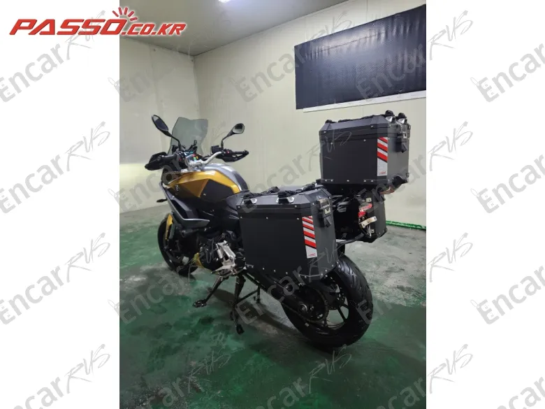 BMW F 900 XR - фото 5